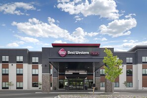 Exterior - Best Western Plus Marquette Hotel & Suites (Marquette)