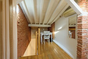 Comfort maisonnette | 2 slaapkamers, een strijkplank/strijkijzer, gratis wifi