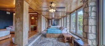 Unique home on Catclaw Mountain with a pool and pet friendly