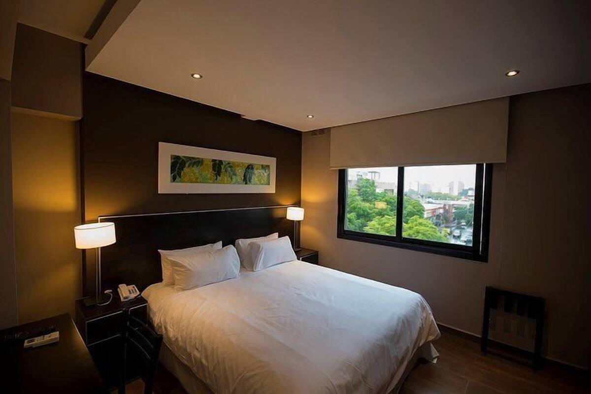 In-room safe, blackout curtains, free WiFi