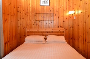 2 bedrooms, bed sheets