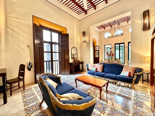 Majestic Colonial Modern House@Santiago BELLE RIVE