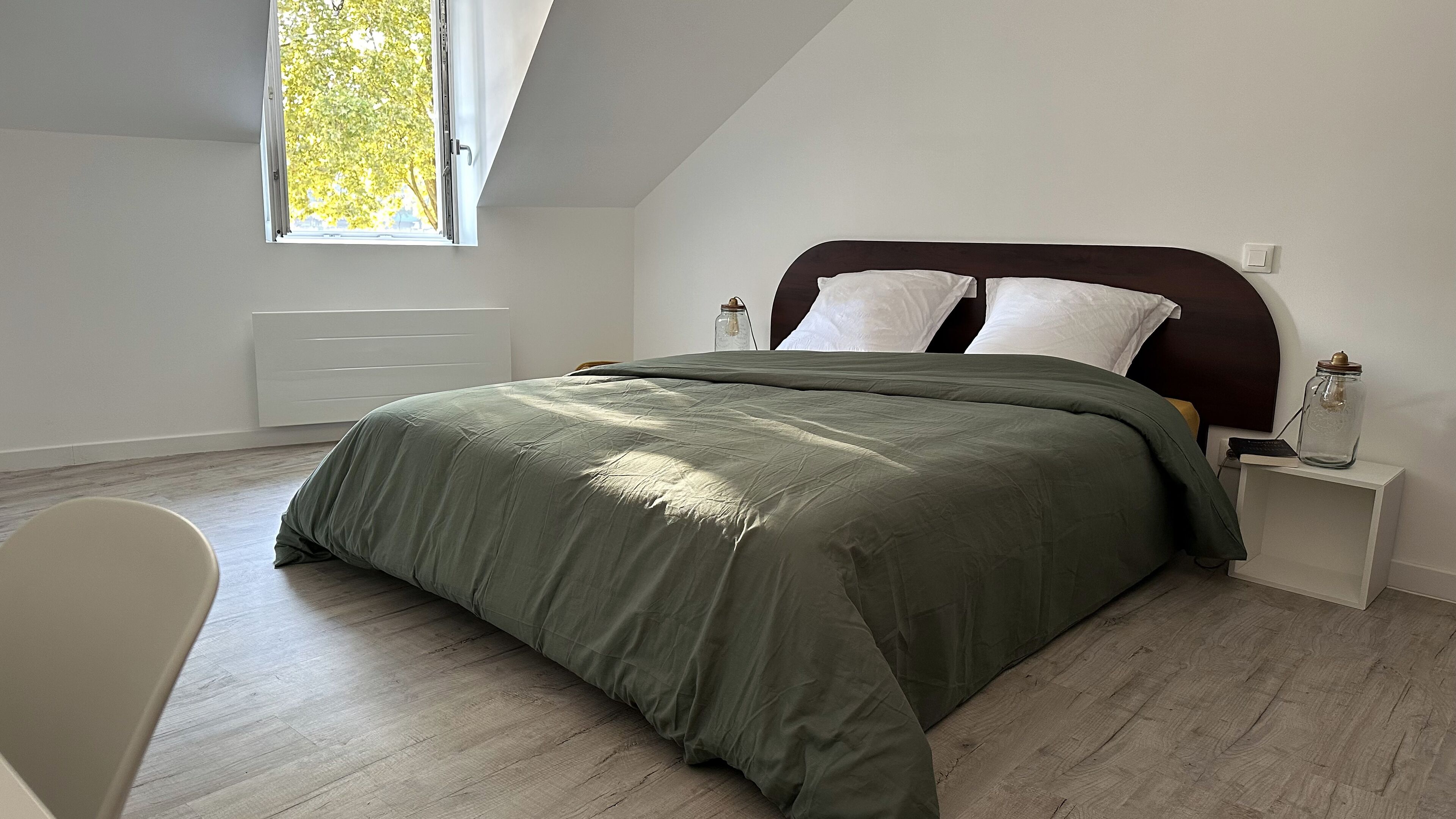 2 sovrum, strykjärn/strykbräda, wi-fi och sängkläder