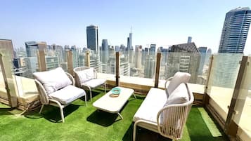 Luxury Apartment, Balcony, Marina View | Terrace/patio