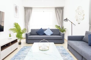 Leilighet – deluxe, 3 soverom, balkong, utsikt mot marina | Strykejern/-brett og wi-fi (inkludert)