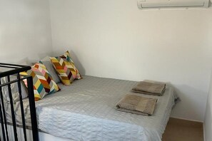 4 Schlafzimmer, Bügeleisen/Bügelbrett, kostenloses WLAN, Bettwäsche