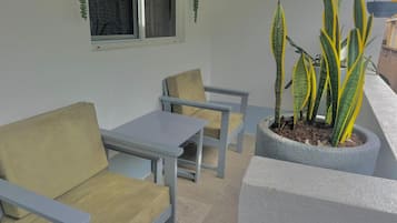 Apartment | Terrace/patio