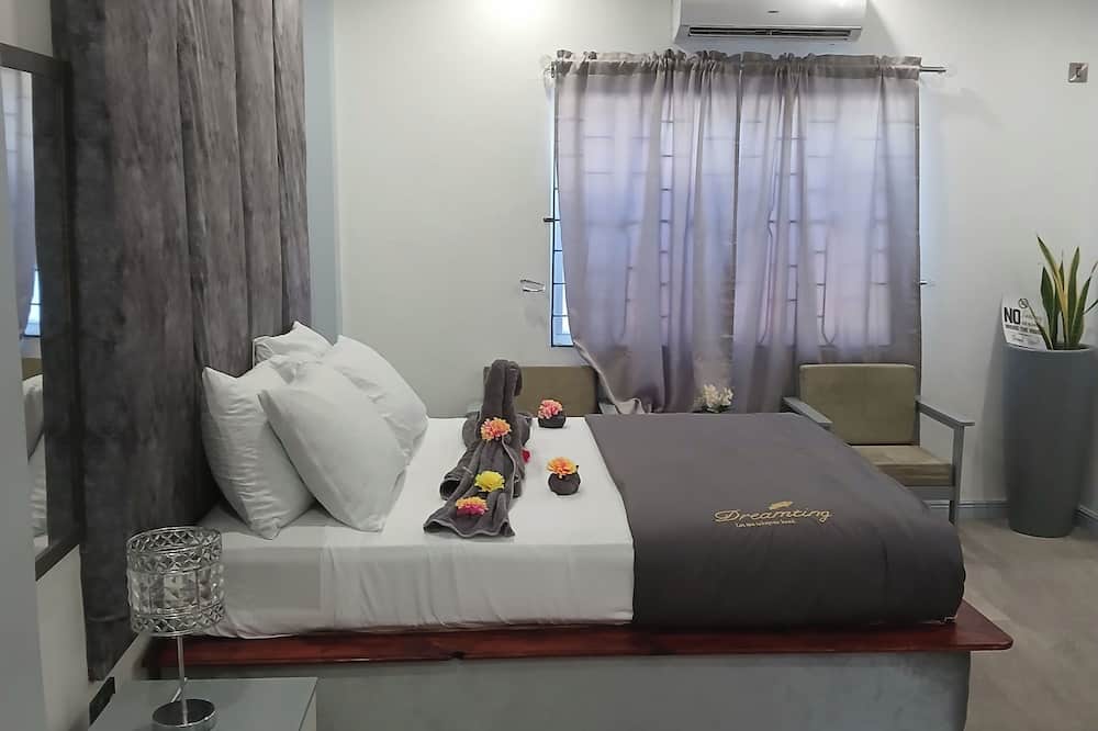 Quaint Studio Apartment in Soufriere From Claviers