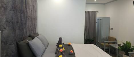 Căn hộ | 1 phòng ngủ, bàn ủi/dụng cụ ủi quần áo