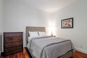 1 bedroom, iron/ironing board, travel cot, WiFi