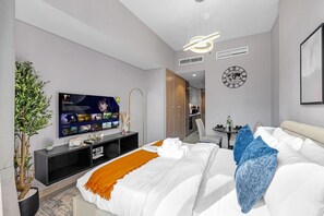 1 bedroom, desk, iron/ironing board, free WiFi