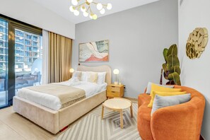 1 chambre, bureau, fer et planche à repasser, Wi-Fi gratuit