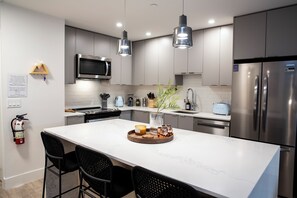 Condo | Private kitchen