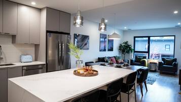 Condo | Private kitchen