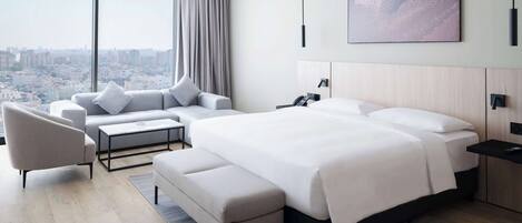 Pillow-top beds, in-room safe, desk, soundproofing