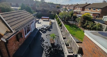 Cozy Blackpool Retreat With 3 Bedrooms