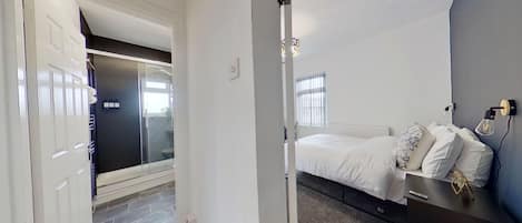 Casa | 2 habitaciones, wifi gratis y ropa de cama