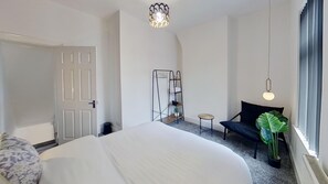 House | 2 bedrooms, free WiFi, bed sheets