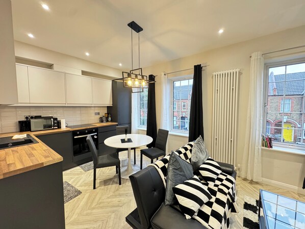 Interior - Stunning Flat Near Stratford Shopping Centre (London)