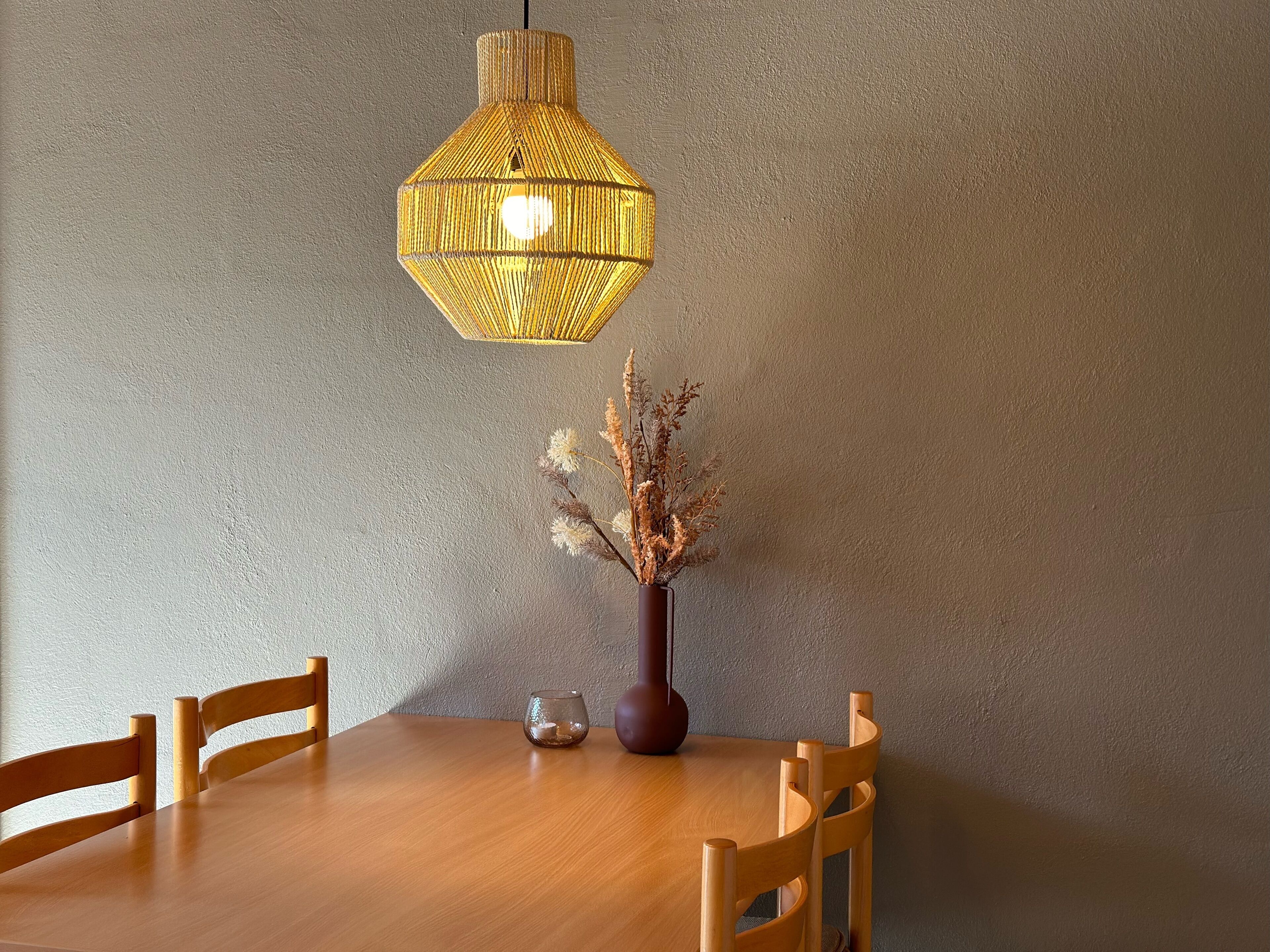 Free WiFi, bed sheets, wheelchair access