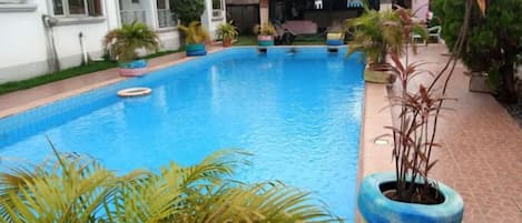 Piscine extérieure