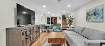 Dual Saunas. Beautifully Renovated in 2024