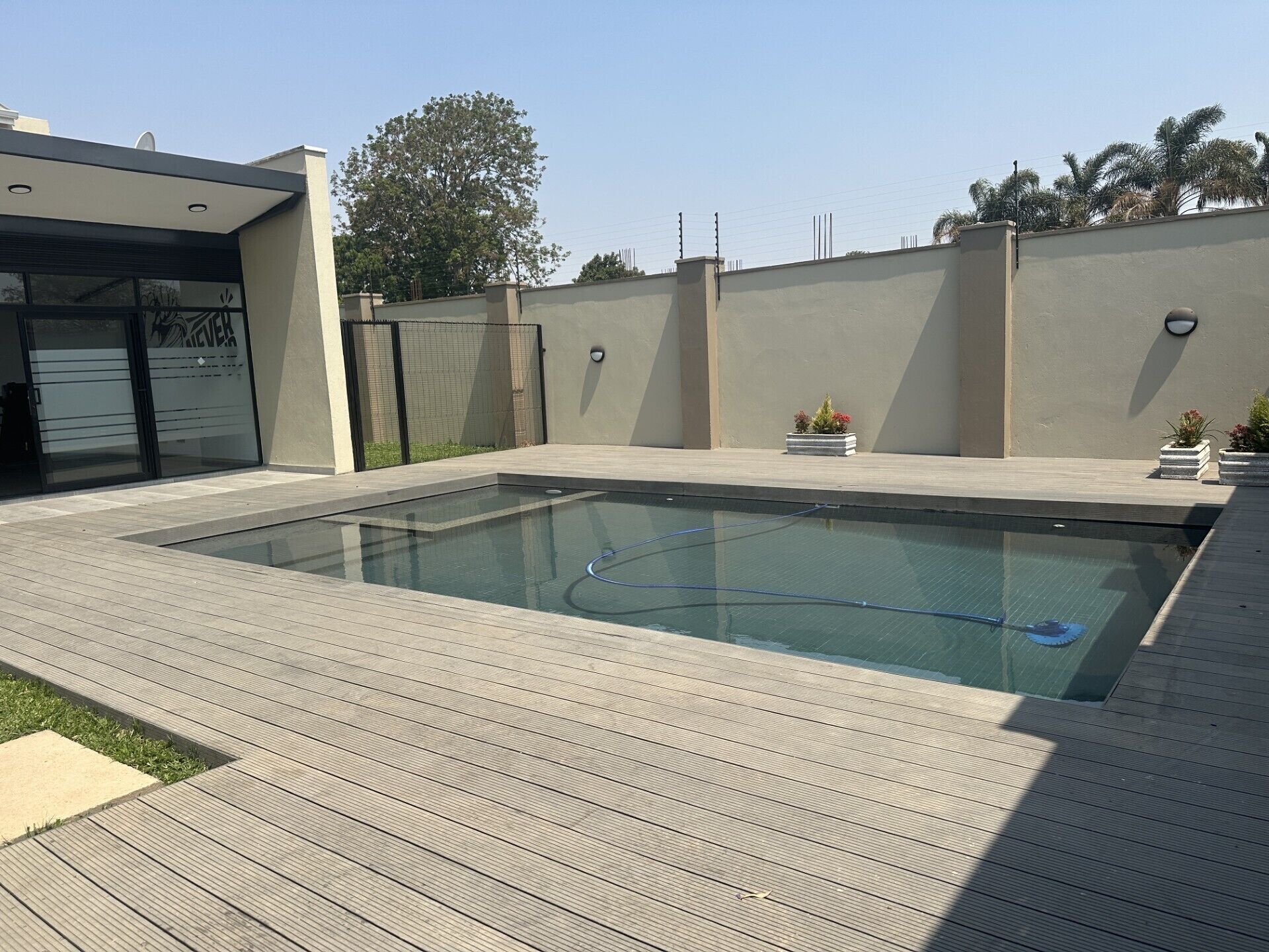 Alberca al aire libre 