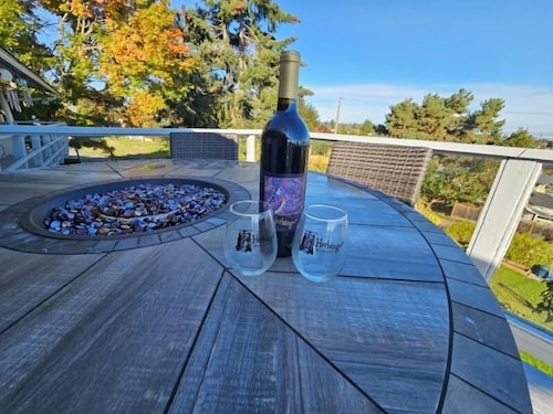 !!NEW!! Water View Oasis