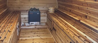 Southwest Luxury Glamping - Horse Fly Tent