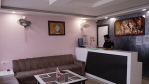 Gambar tidak terklasifikasi, 2 dari 18, tombol