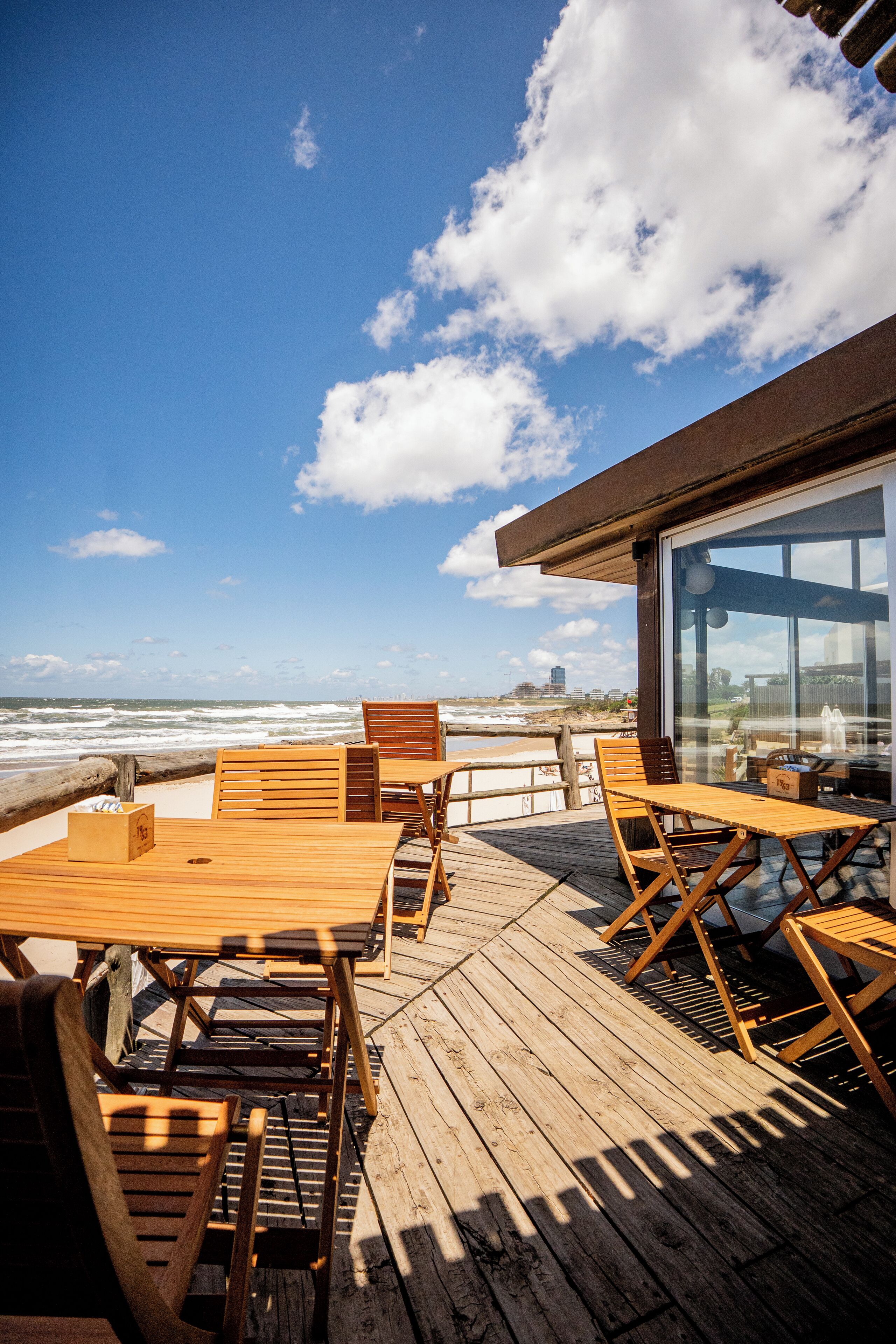 Café da manhã feito na hora grátis todos os dias