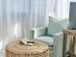 Superior Room, Beach View | Living area - La Posta Beach Hotel (Punta del Este)