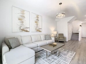 Smart TV, video games