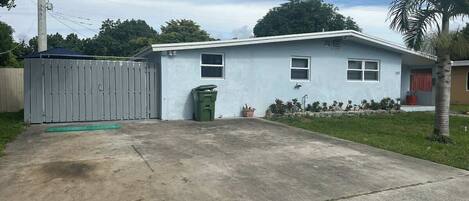 Enceinte de l’hébergement