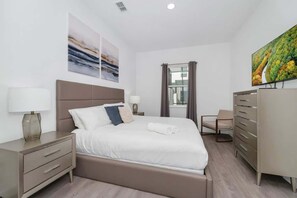 5 bedrooms, iron/ironing board, free WiFi, bed sheets