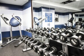 Fitness facility - Waterloo Suites Hotel (Waterloo)
