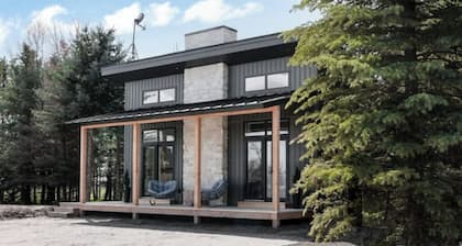 LittleWoods Lodge+Private Forest