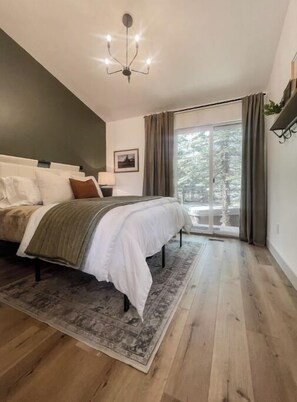 2 habitaciones, tabla de planchar con plancha, wifi y ropa de cama 