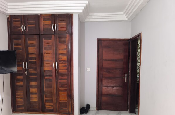 Living area - SOTIDEK YOP (Abidjan)