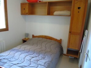 2 chambres, draps fournis