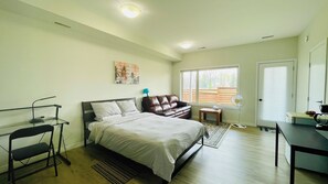 1 bedroom, iron/ironing board, WiFi, bed sheets