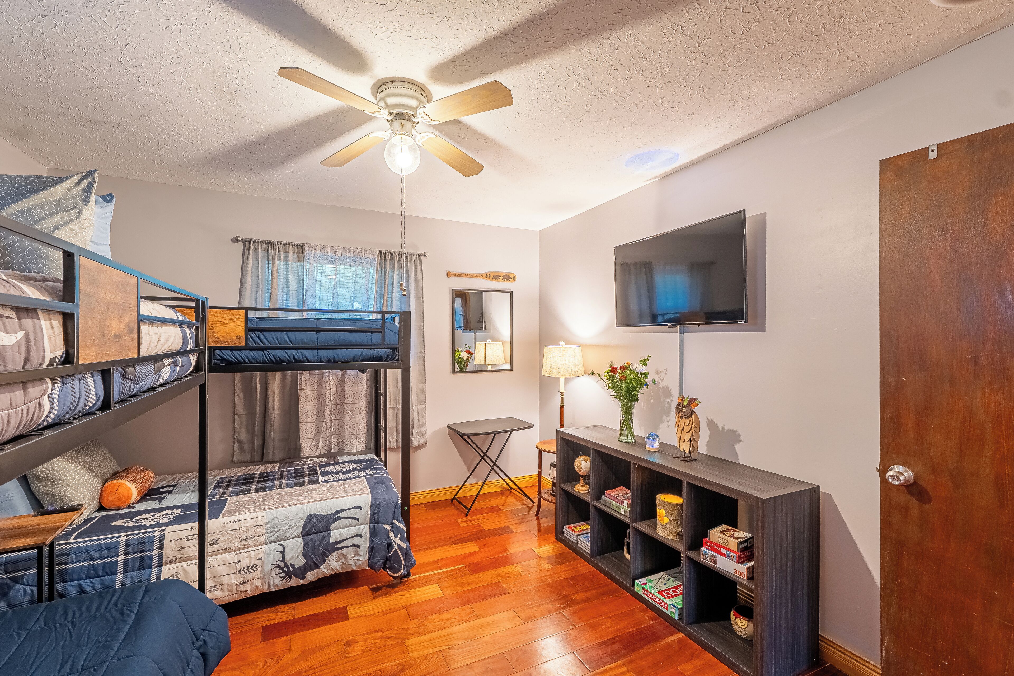 3 bedrooms, WiFi, bed sheets