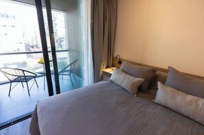 1 makuuhuone, työpöytä, silitysrauta/-lauta, Wi-Fi