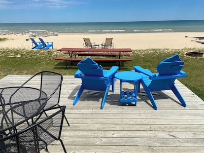 Beach Blessings is a Cozy Home On Lake Huron Beachfront Sugary Sands Oscoda, MI.