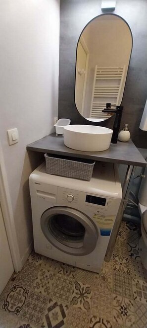 Haartrockner, Handtücher