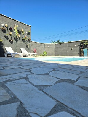 Piscine extérieure