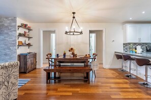 Interior - Walk to Lake, Dining+shops 5mins to Ski Resort Incline Paradise by Avantstay (Incline Village)