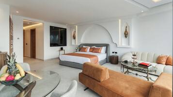 Suite Royal | Minibar, caja fuerte, sistema de insonorización