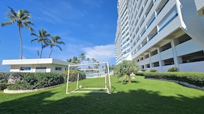 Sports court - Charming 2-bedroom apartment on the Beach! (Guayacanes)