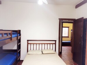 5 bedrooms, free WiFi